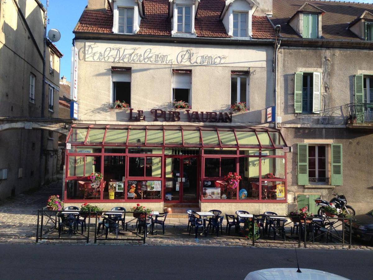 Pub Vauban Terreaux Hotel Avallon Exterior foto